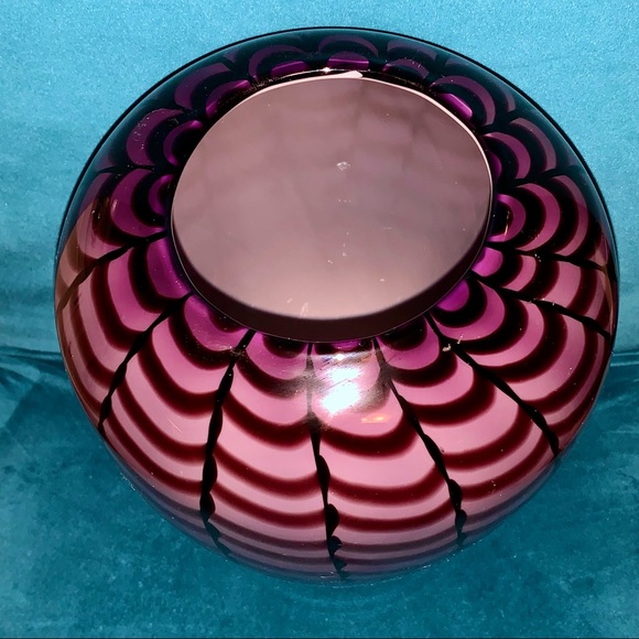 Murano Wave Pattern Hand Blown Vase - Purple - Picture 6 of 16